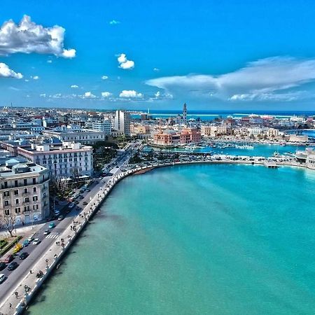Olimpia House - Central Station Suite Bari Esterno foto