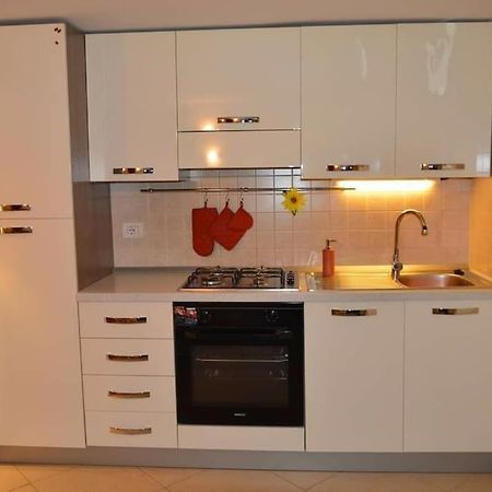 Olimpia House - Central Station Suite Bari Esterno foto